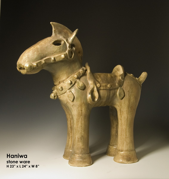 haniwa_right_w_size1844